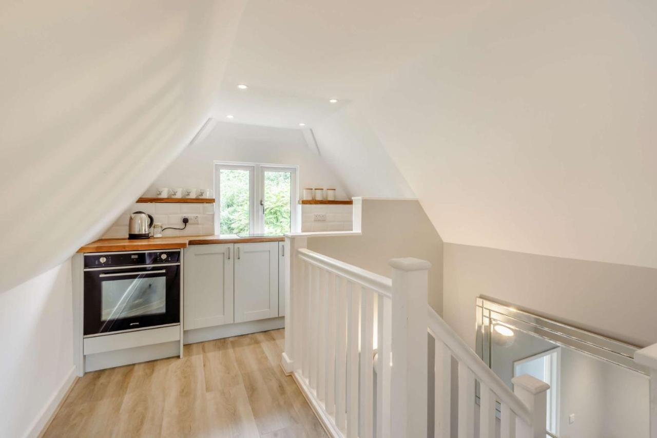 Little Thatch Lovely 2-Bed Near Weymouth Radipole Екстериор снимка