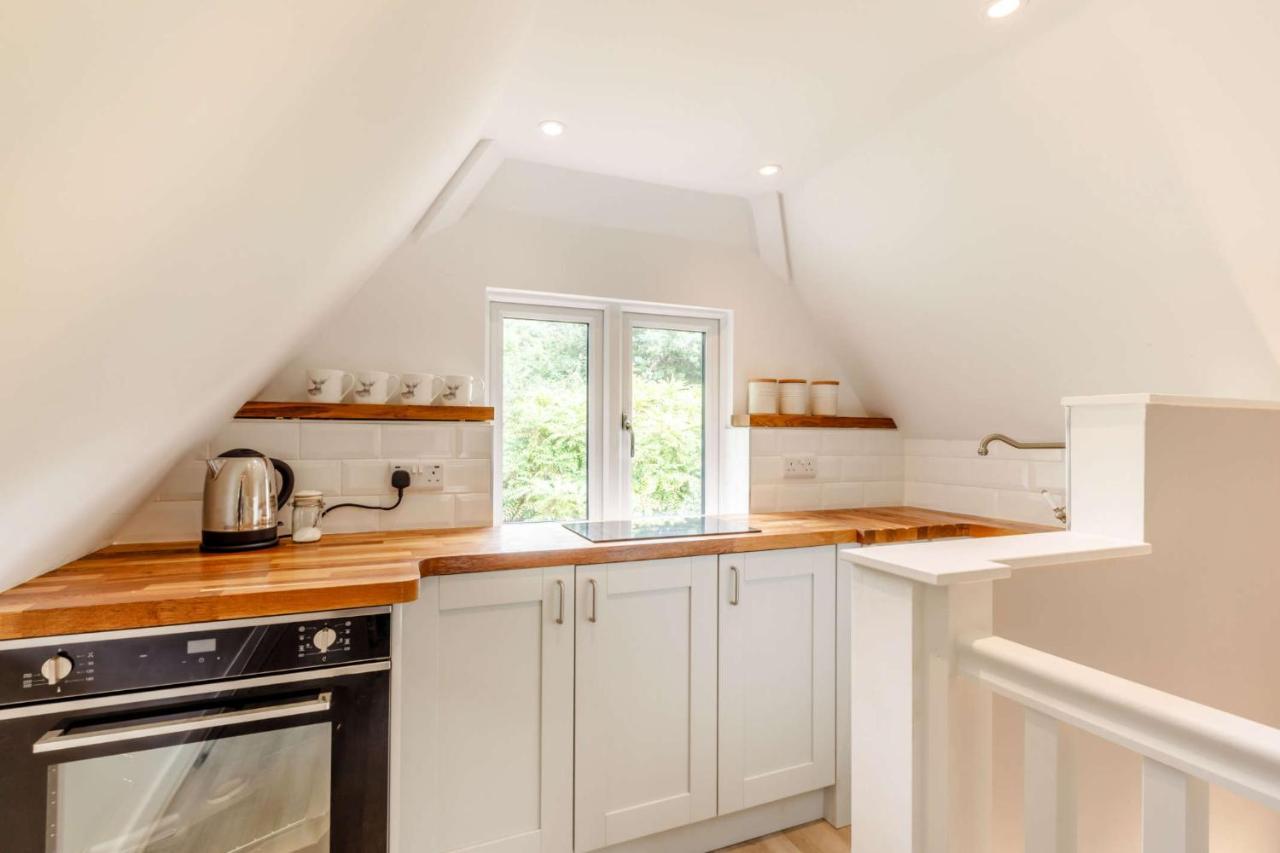 Little Thatch Lovely 2-Bed Near Weymouth Radipole Екстериор снимка